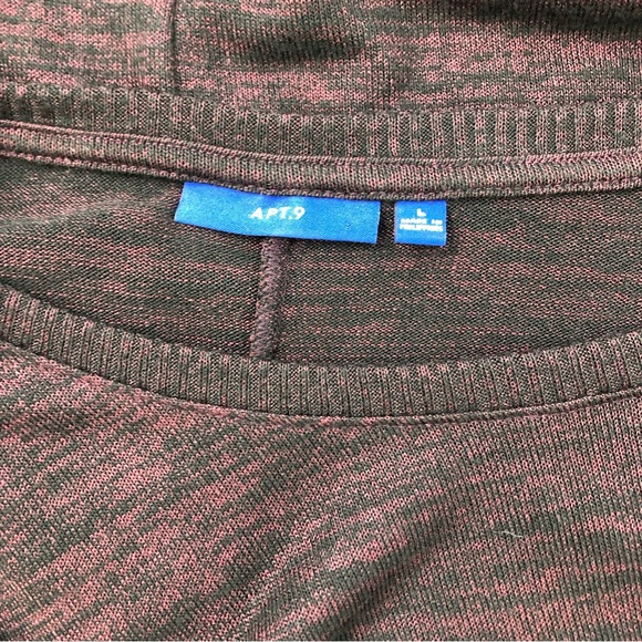 Apt. 9 Black & Maroon Cold Shoulder Ruffled Sleeved Sweater Size Large - Picture 3 of 10